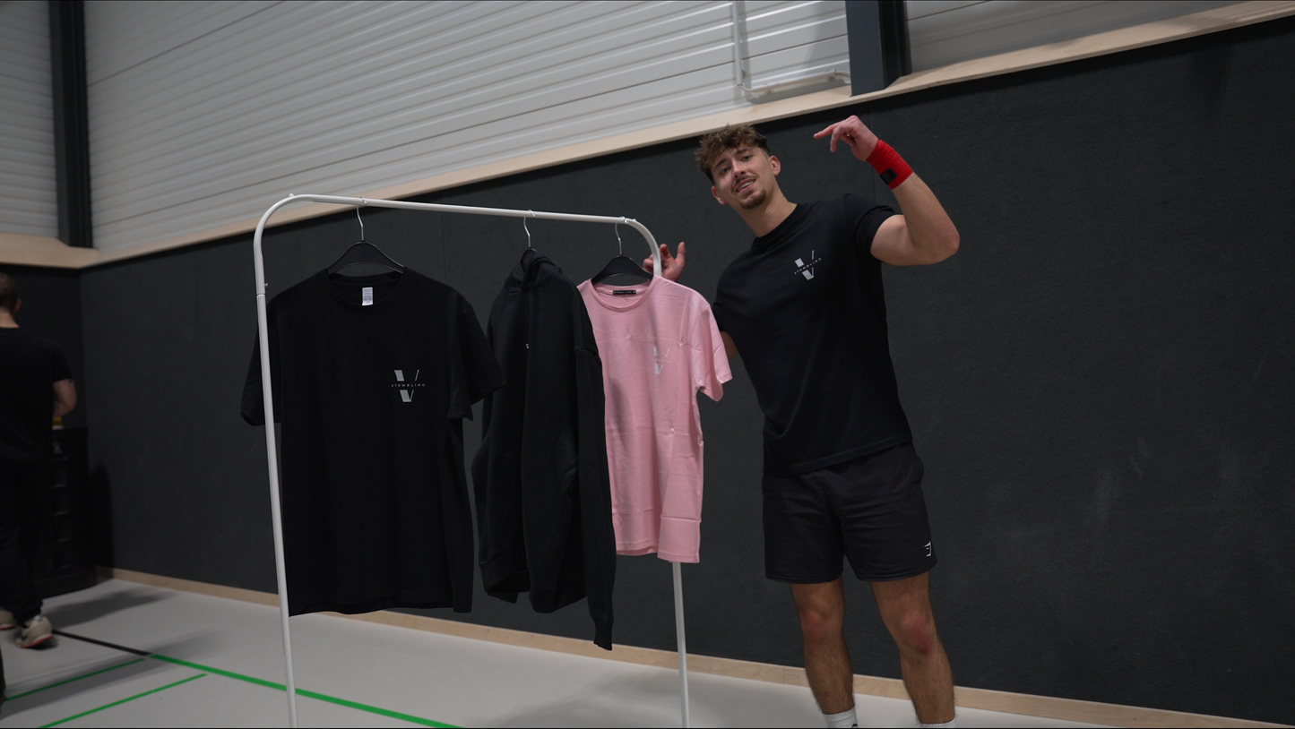 Black Tee