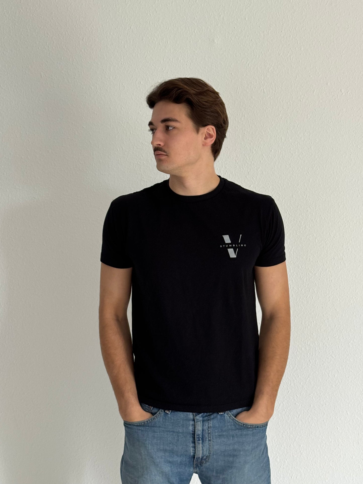 Black Tee